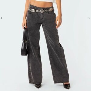 EDIKTED RAELYNN LOW RISE JEANS